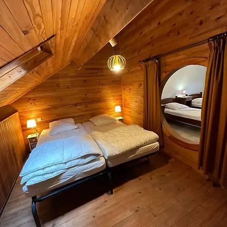 Janchrisma Montdore 11pers Holiday home *
